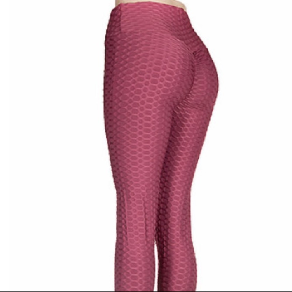 High Waisted booty defining Workout Leggings in Mauve